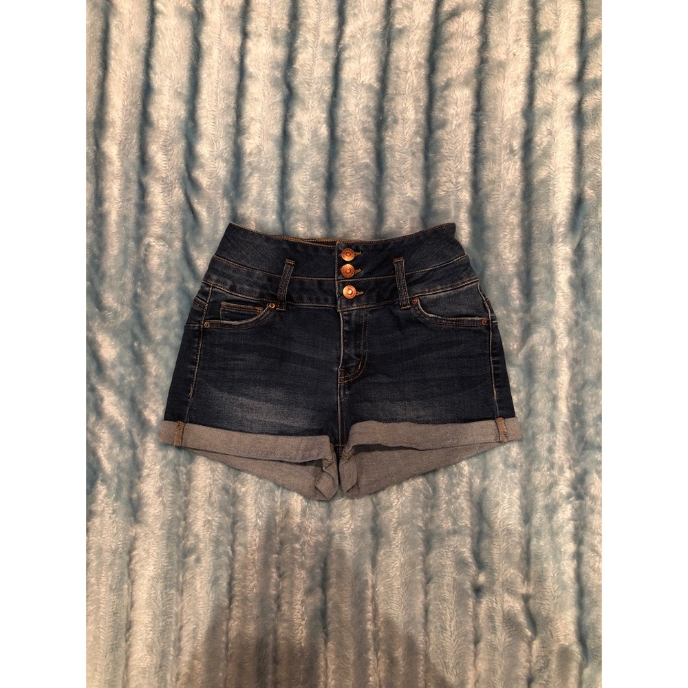 High Rise Push Up Shorts